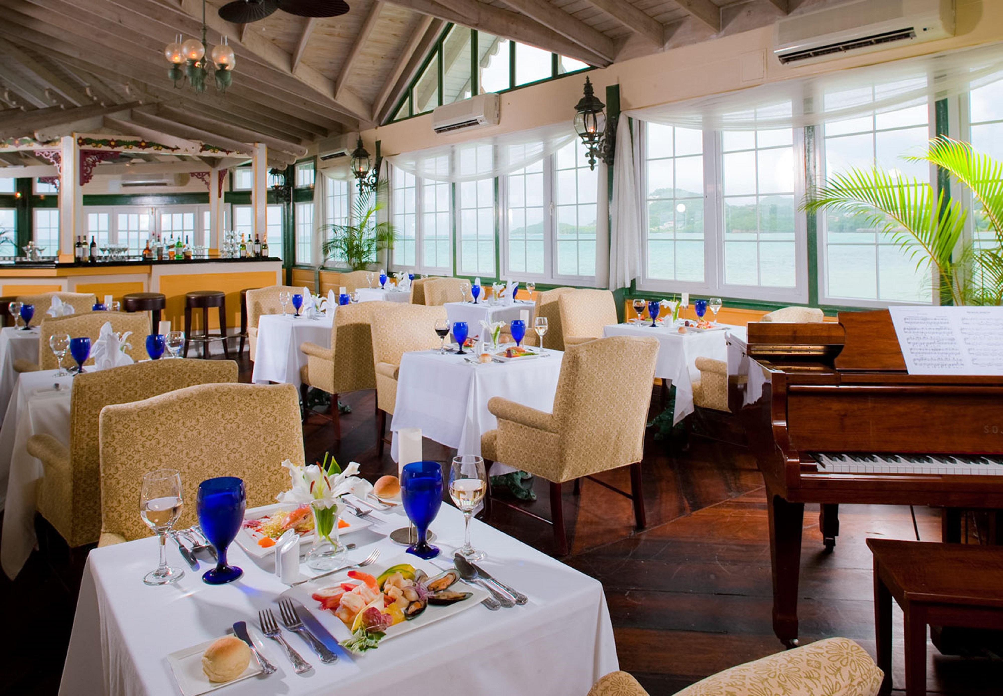Sandals Halcyon Beach All Inclusive - Couples Only (Adults Only) Vigie ภายนอก รูปภาพ