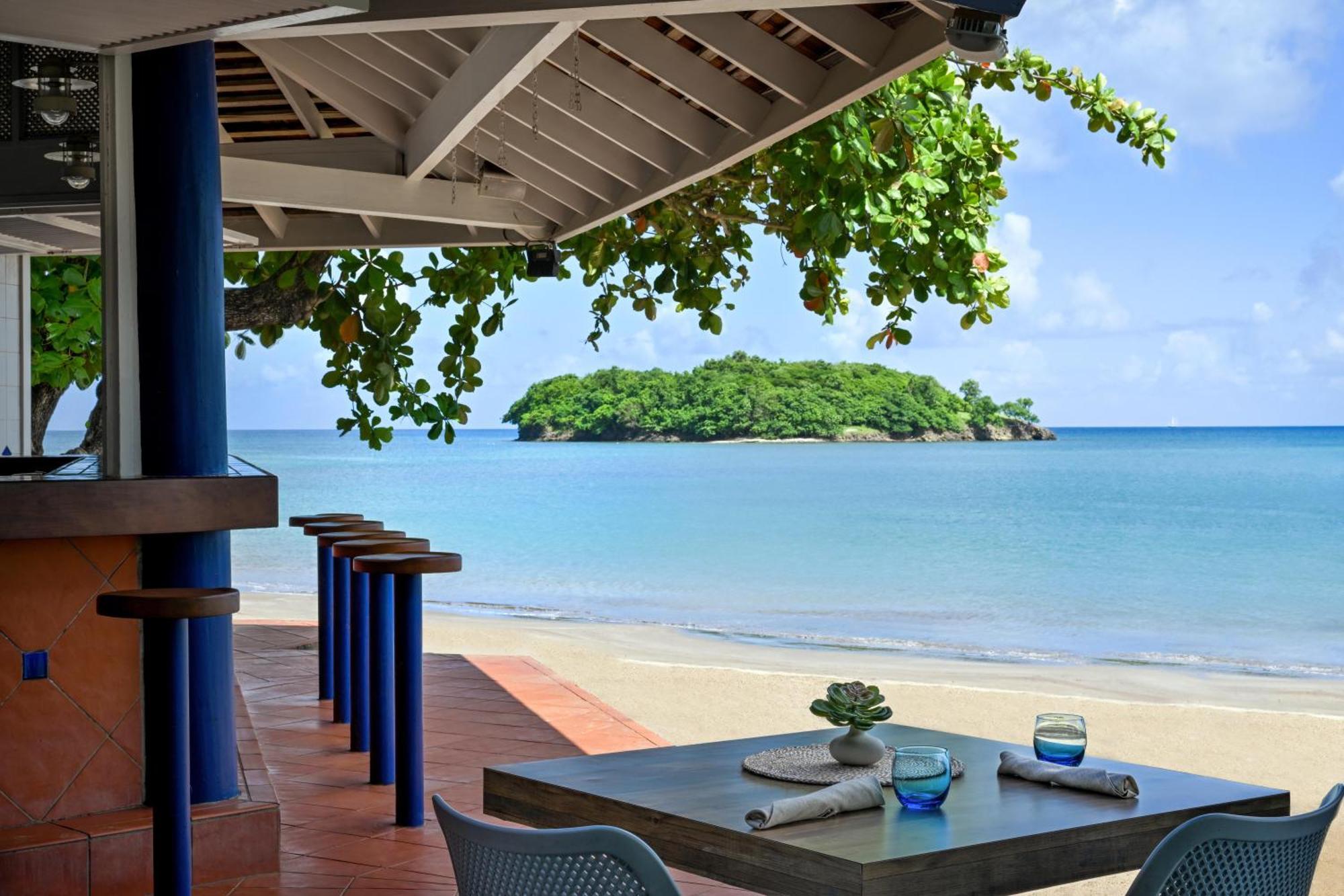 Sandals Halcyon Beach All Inclusive - Couples Only (Adults Only) Vigie ภายนอก รูปภาพ