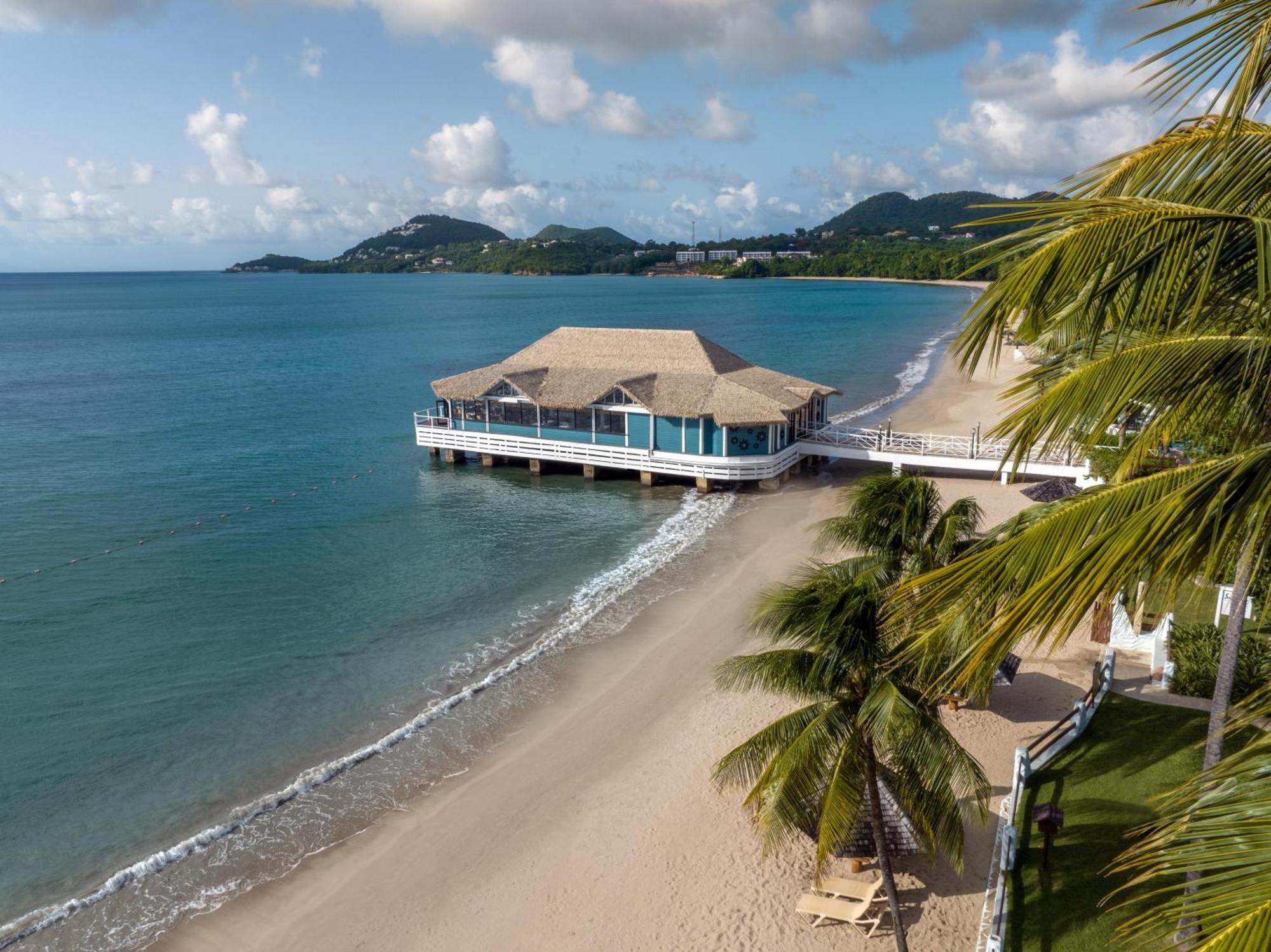 Sandals Halcyon Beach All Inclusive - Couples Only (Adults Only) Vigie ภายนอก รูปภาพ