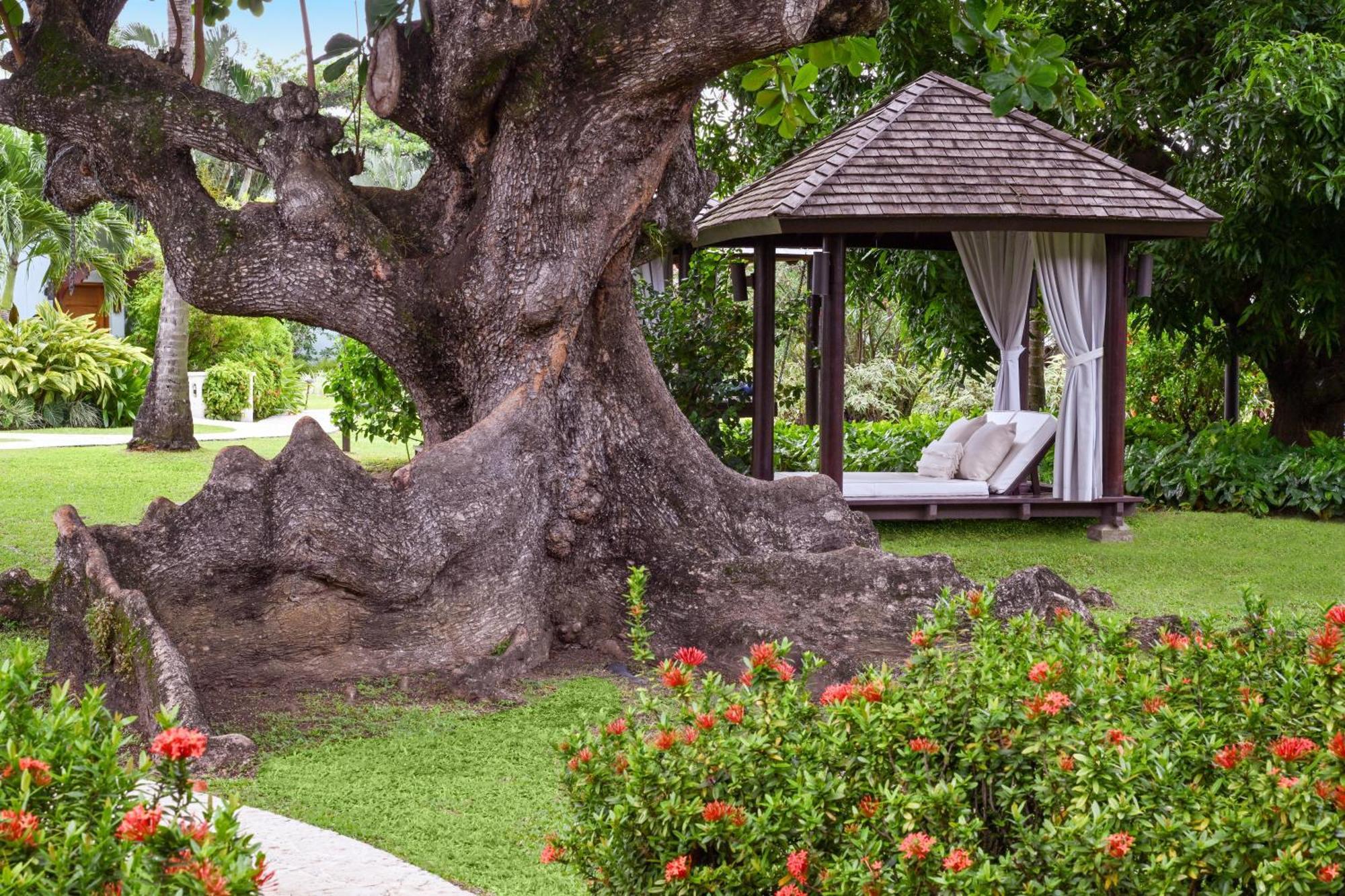 Sandals Halcyon Beach All Inclusive - Couples Only (Adults Only) Vigie ภายนอก รูปภาพ